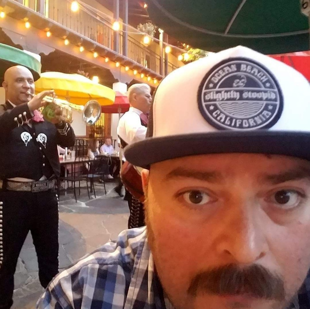 Meet your Posher, Lalo